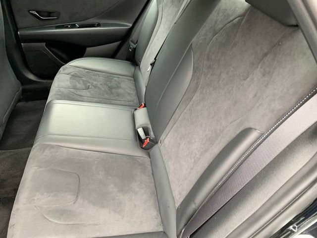 Certified 2023 Hyundai Elantra N FWD image 18