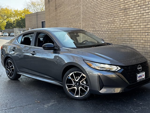 New 2025 Nissan Sentra SR image 2