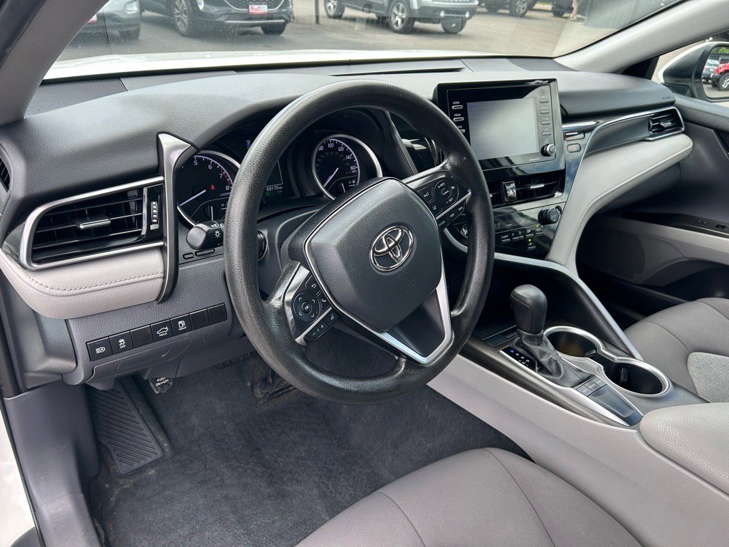 Used 2023 Toyota Camry LE w/ Convenience Package FWD image 13