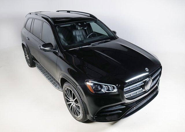 Used 2022 Mercedes-Benz GLS 450 4MATIC image 4