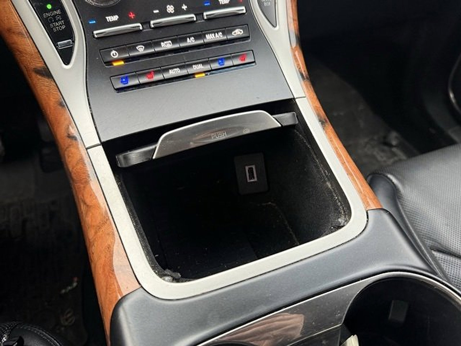 Used 2019 Lincoln Nautilus Reserve w/ Cargo Utility Package image 17