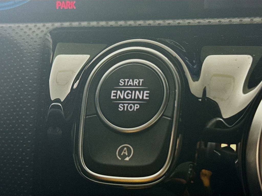 Used 2021 Mercedes-Benz CLA 35 AMG 4MATIC image 17