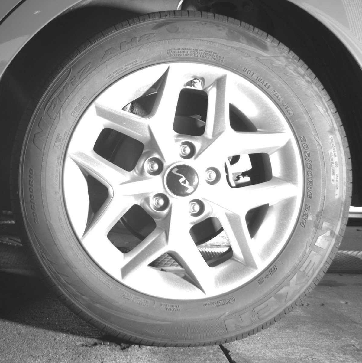 Used 2025 Kia Soul LX w/ LX Technology Package FWD image 14