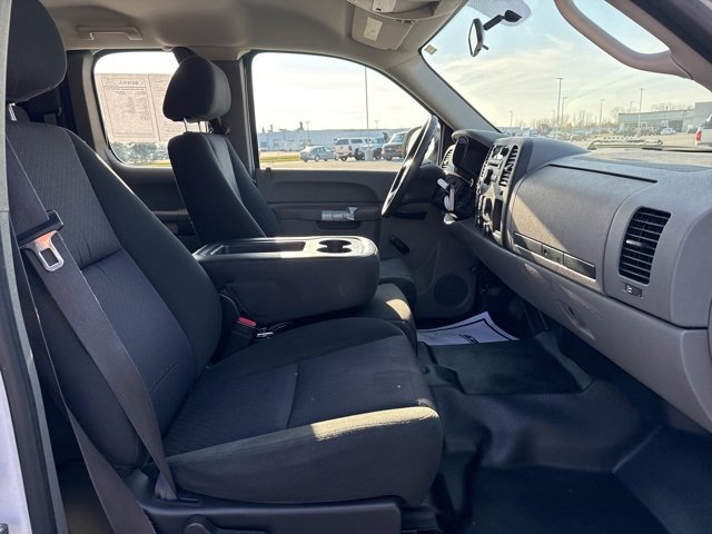 Used 2013 Chevrolet Silverado 1500 W/T image 30