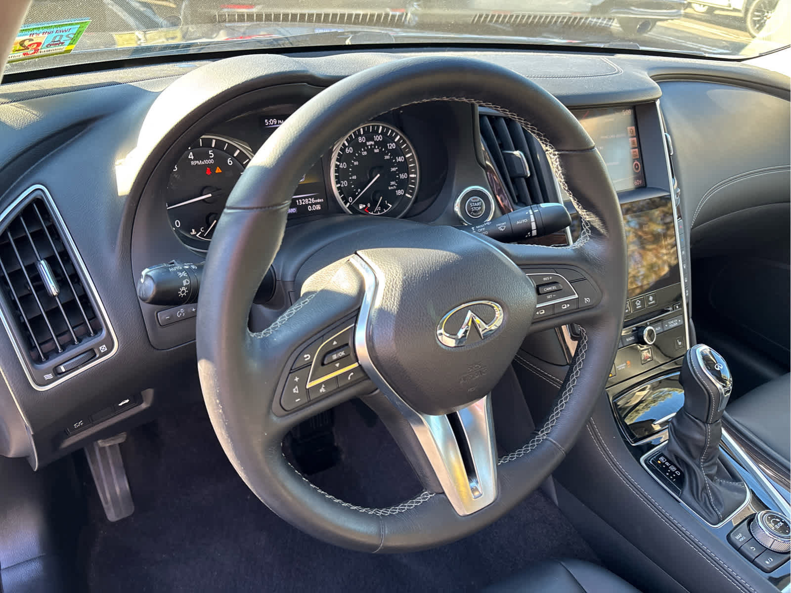 Used 2018 INFINITI Q50 Luxe w/ Essential Package (3.0T Luxe) image 11