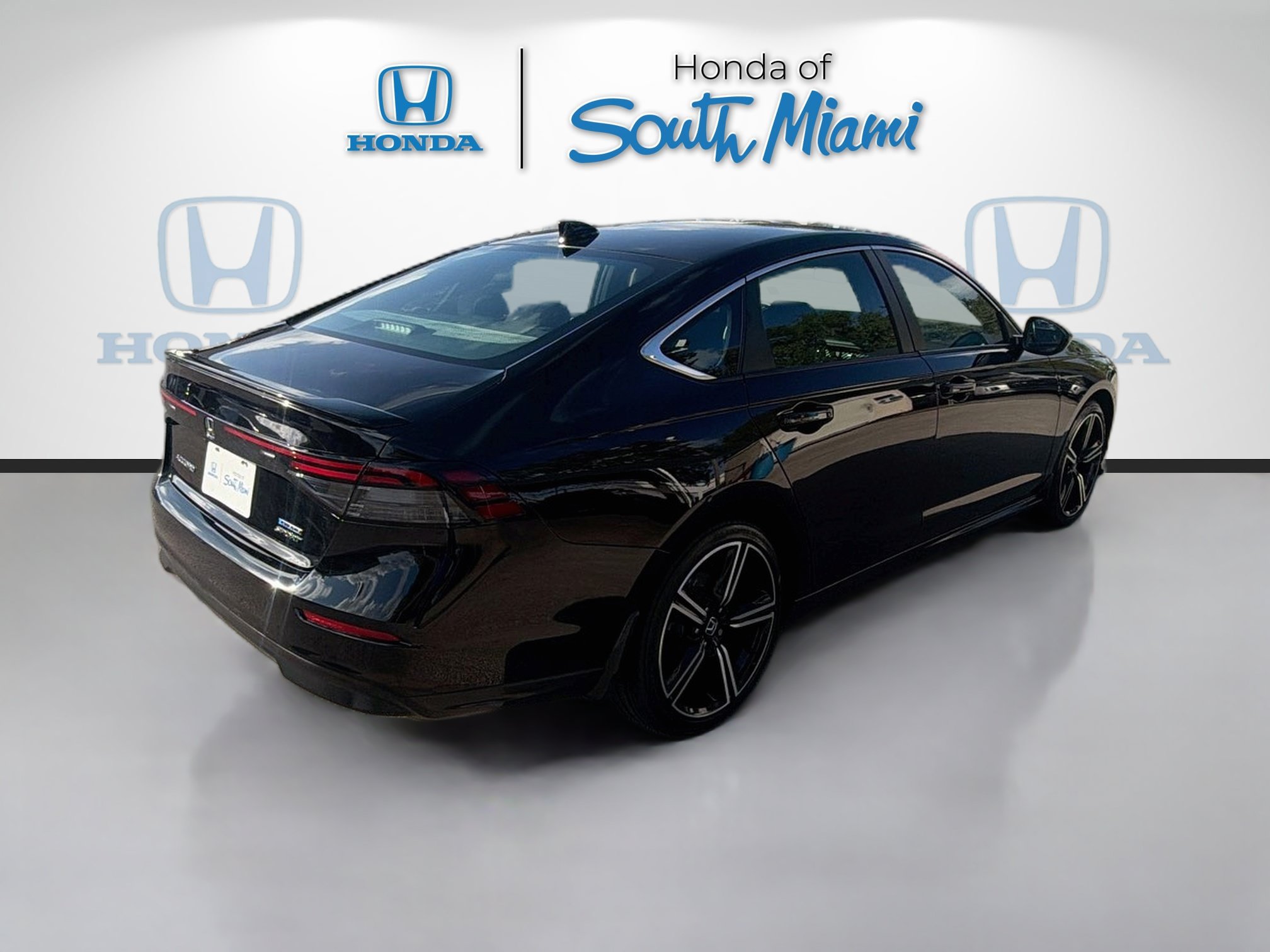 Certified 2024 Honda Accord Sport image 7