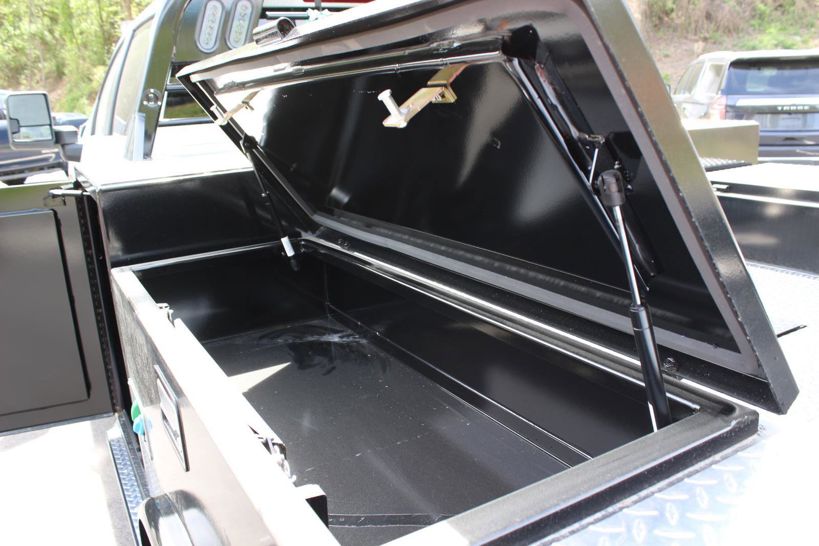 New 2026 GMC Sierra 3500 Pro w/ Convenience Package image 13