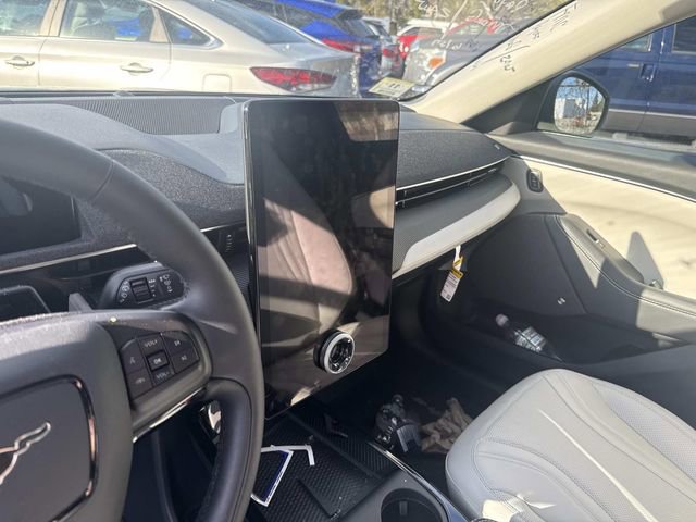 Used 2024 Ford Mustang Mach-E Premium image 23