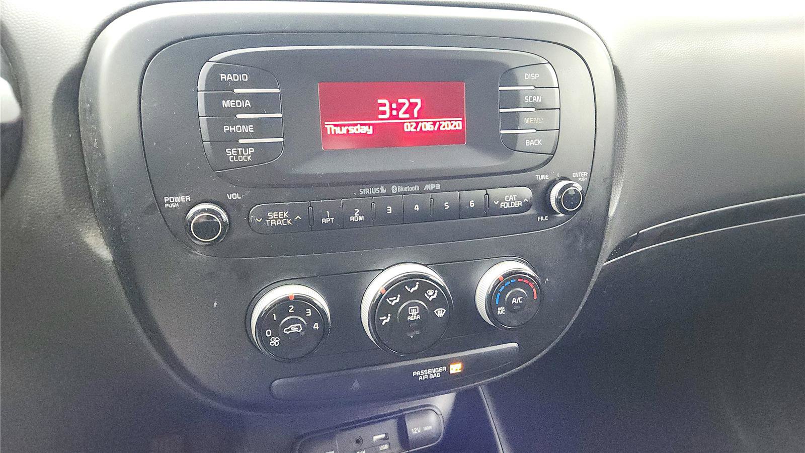 Used 2015 Kia Soul image 33