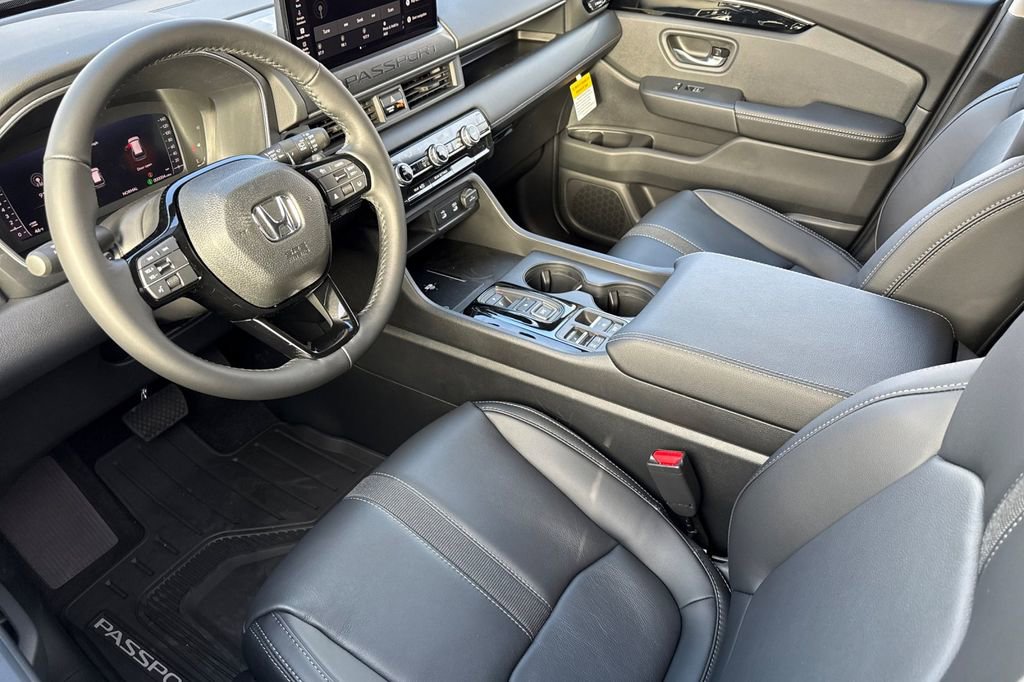 Used 2026 Honda Passport RTL image 3