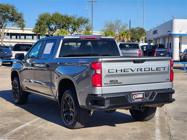 Used 2024 Chevrolet Silverado 1500 LT Trail Boss w/ LPO, Dark Essentials Package image 5