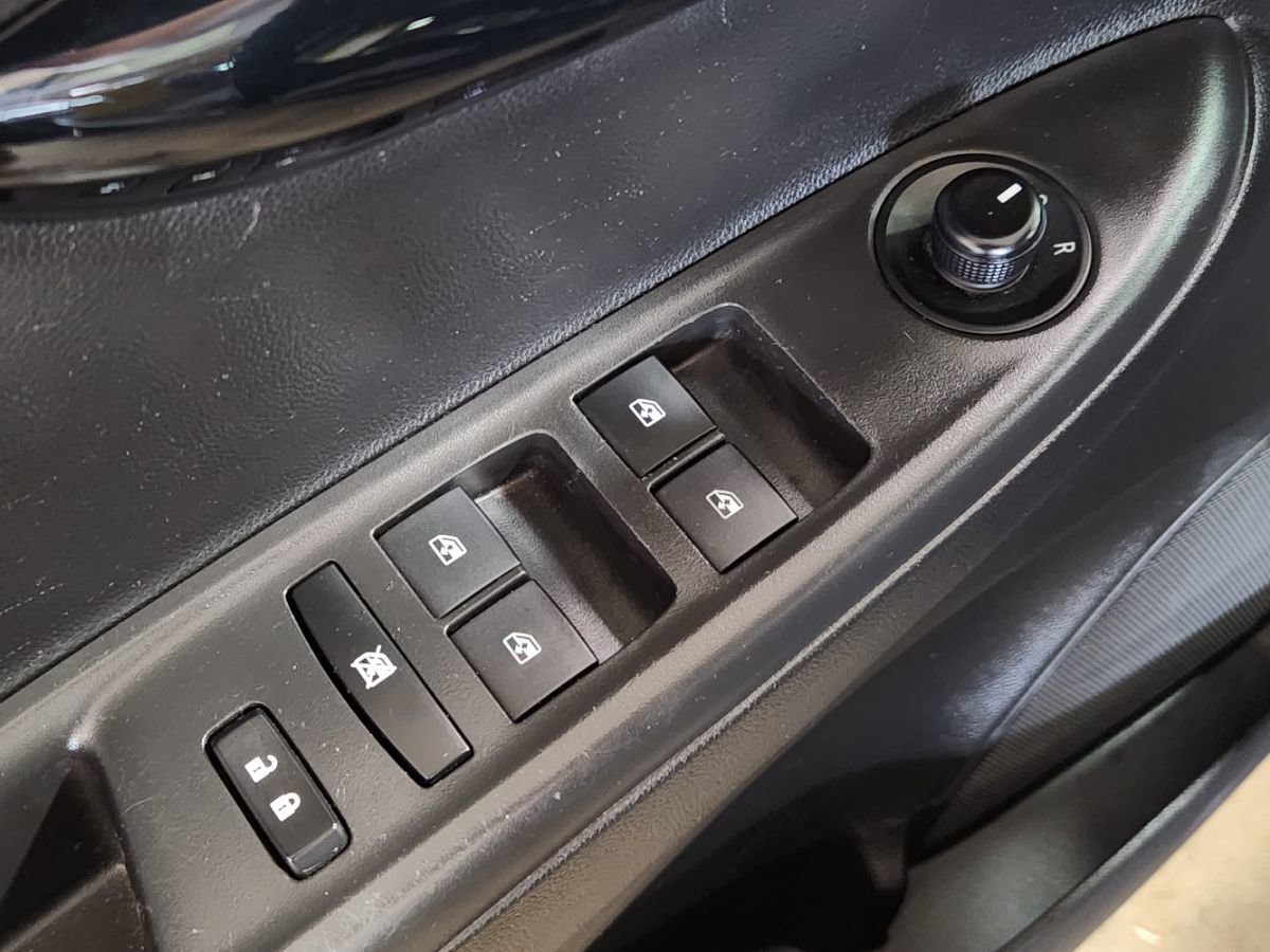 Used 2020 Chevrolet Spark LT image 44