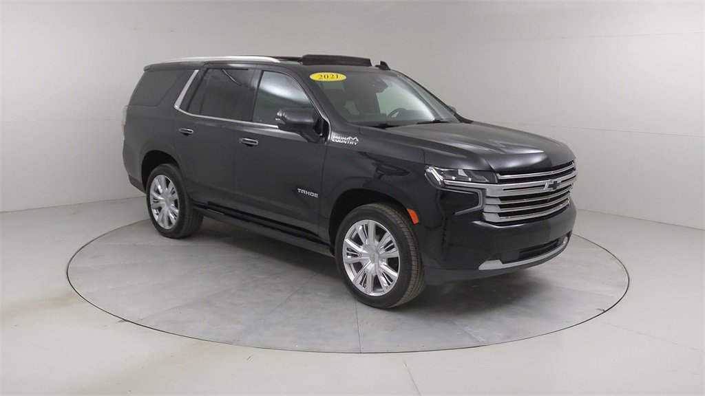 Used 2021 Chevrolet Tahoe High Country w/ Premium Package image 12