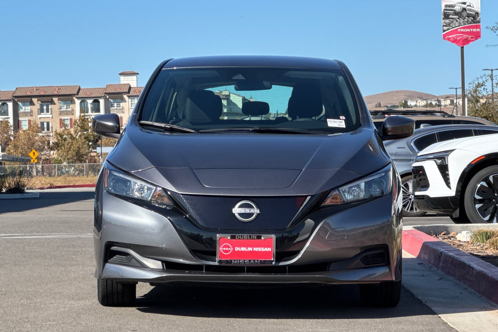 Certified 2025 Nissan Leaf S FWD image 9