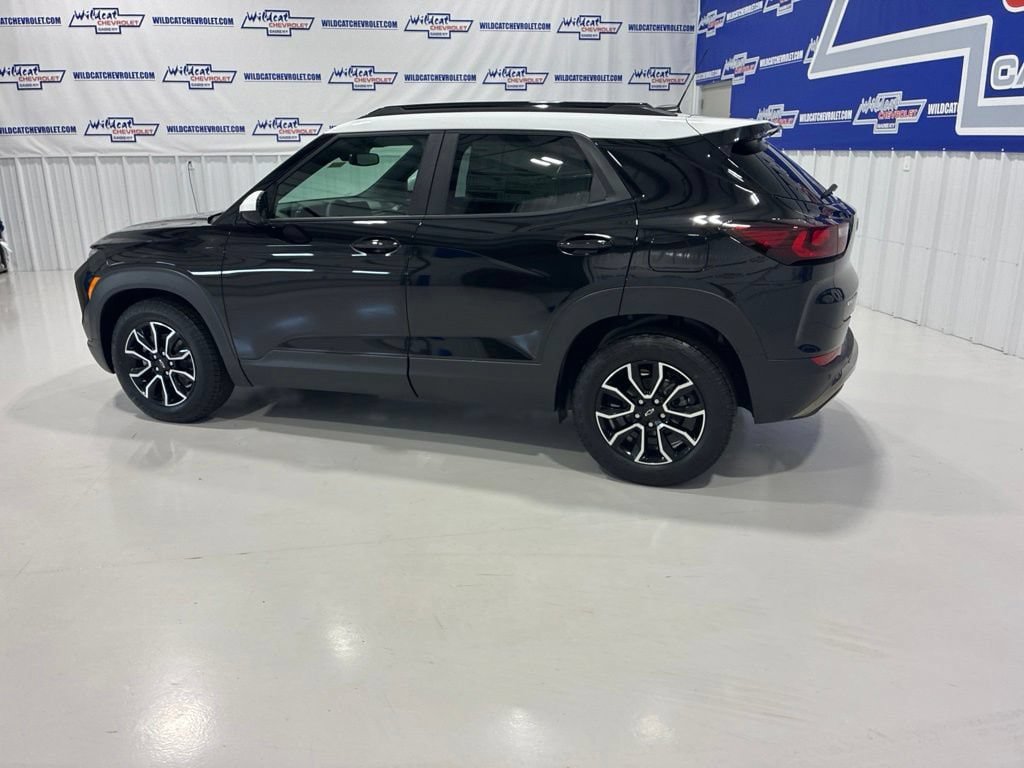 New 2026 Chevrolet TrailBlazer ACTIV w/ Convenience Package FWD image 4