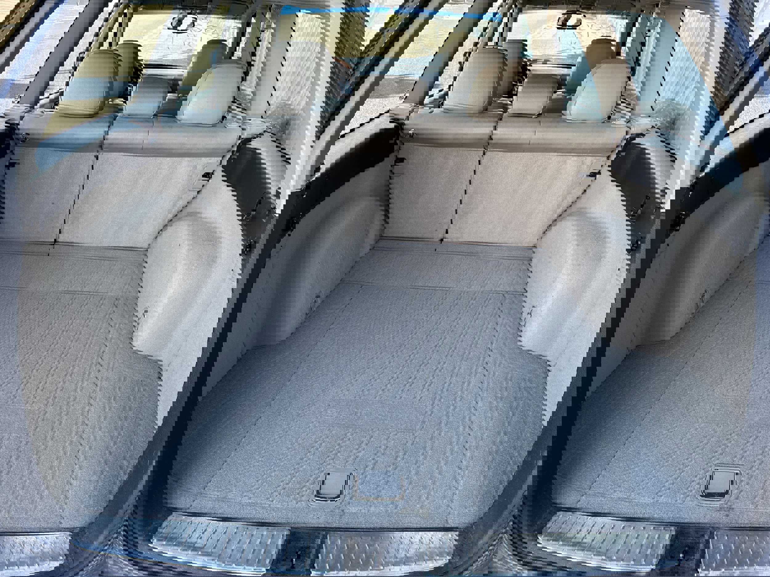 Used 2005 Subaru Outback 3.0R L.L. Bean image 4