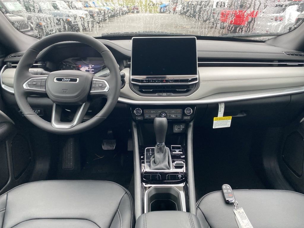 New 2026 Jeep Compass Limited image 21