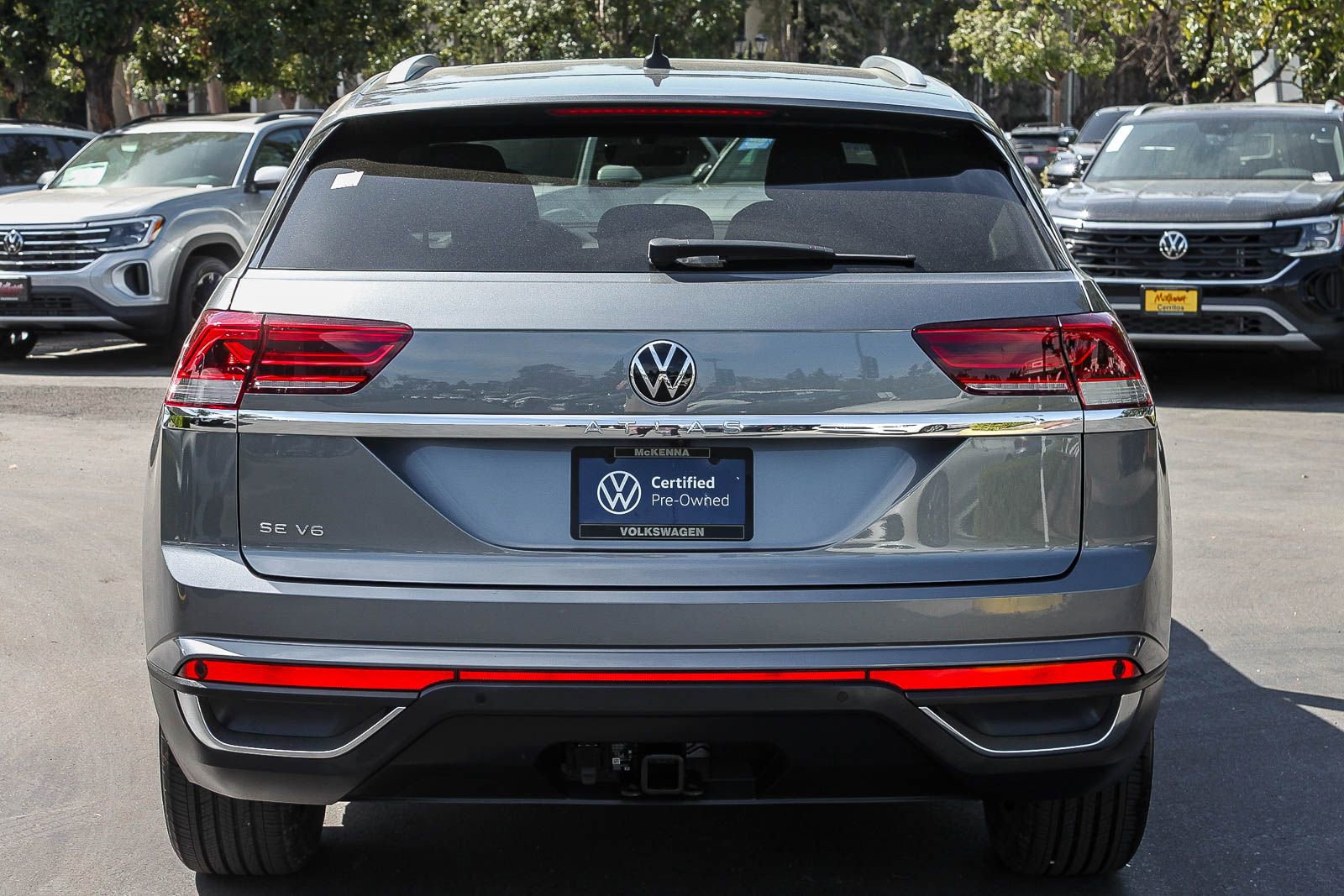 Certified 2022 Volkswagen Atlas Cross Sport SE image 5