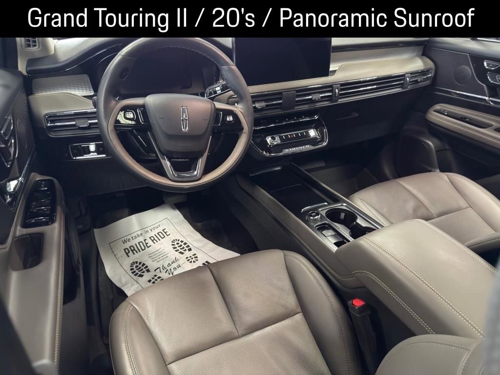 Used 2024 Lincoln Corsair Grand Touring w/ Equipment Group 301A image 10