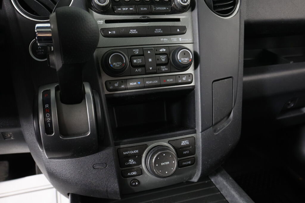 Used 2012 Honda Pilot Touring image 38
