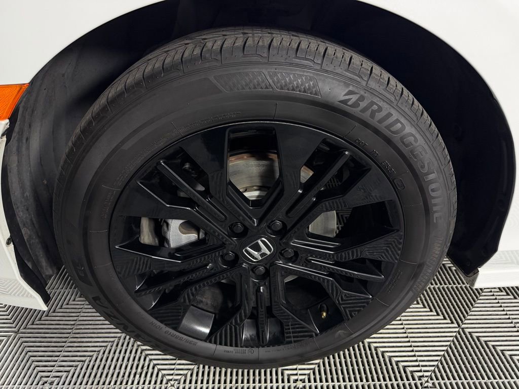 Used 2025 Honda Odyssey Sport-L image 9