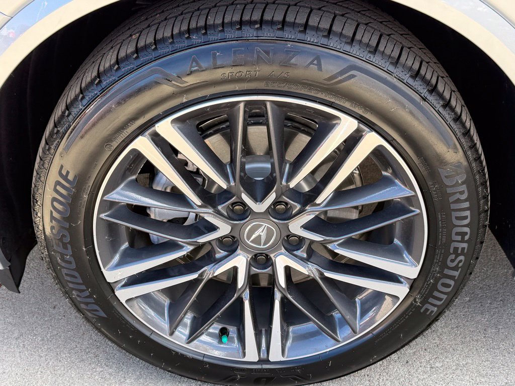 Certified 2026 Acura MDX w/ Advance Package AWD/4WD image 11
