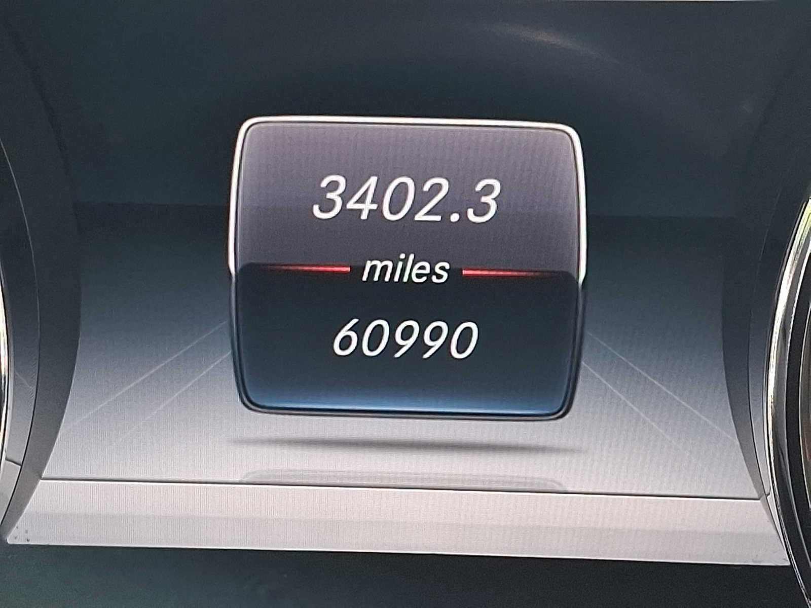 Used 2019 Mercedes-Benz E 450 4MATIC Cabriolet image 19