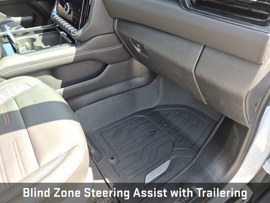 New 2026 GMC Yukon AT4 Ultimate AWD/4WD image 43