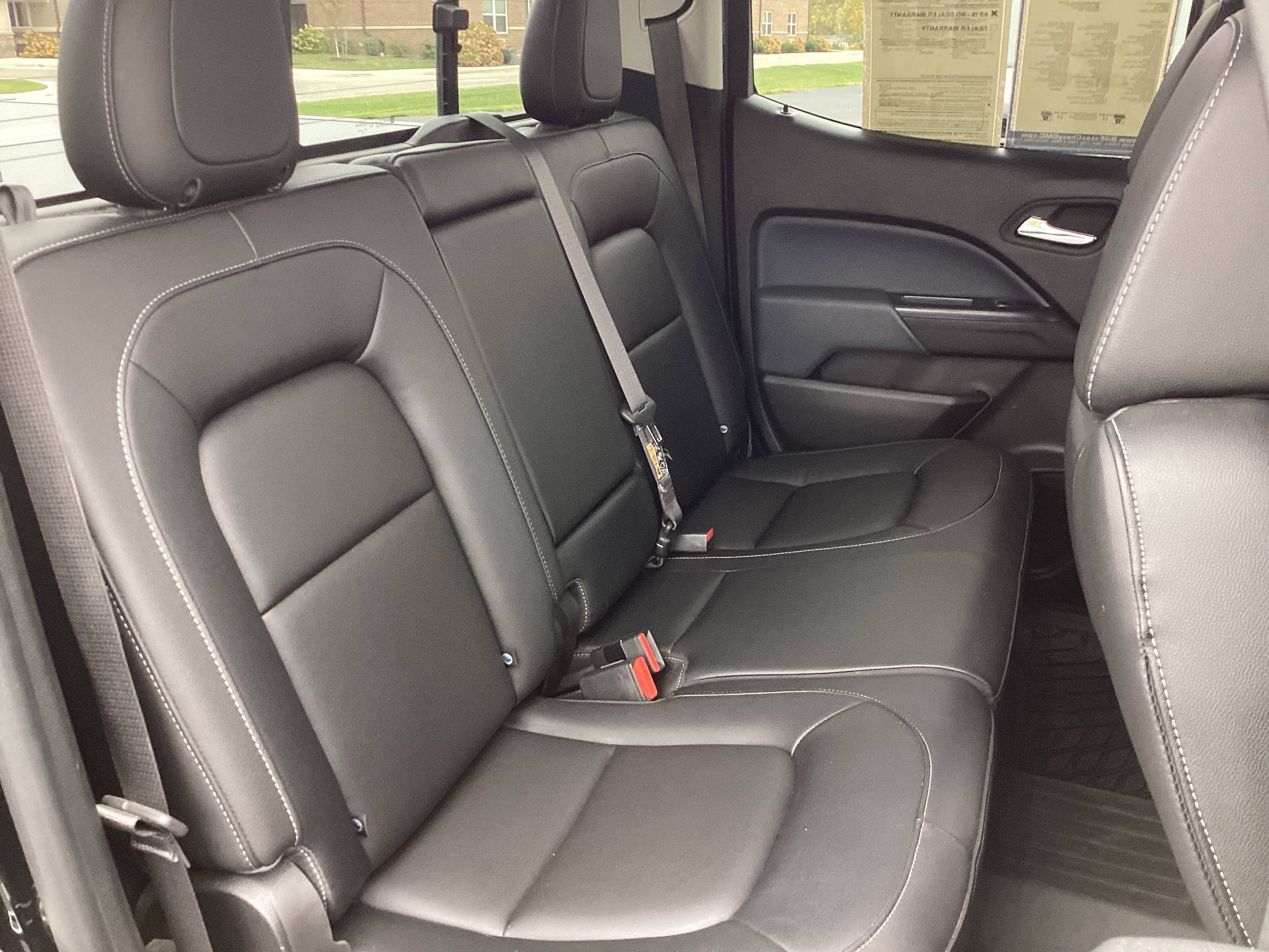 Used 2020 Chevrolet Colorado Z71 w/ Z71 Midnight Edition image 33