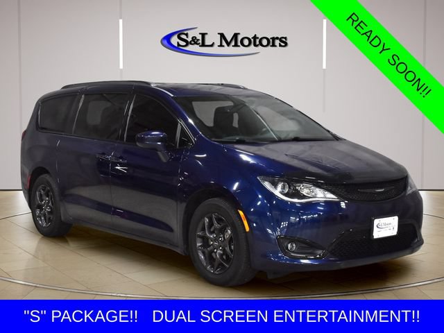 Used 2020 Chrysler Pacifica Touring-L Plus w/ S Appearance Package