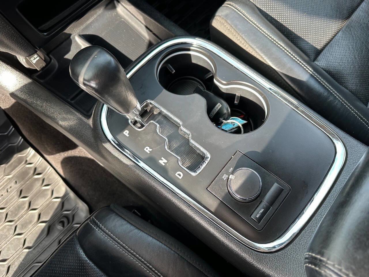 Used 2011 Dodge Durango Citadel w/ Trailer Tow Group IV image 38