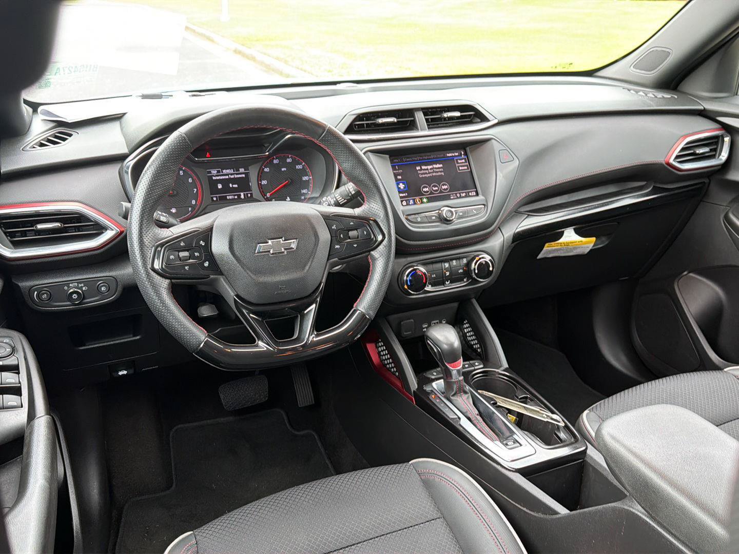 Used 2022 Chevrolet TrailBlazer RS FWD image 18