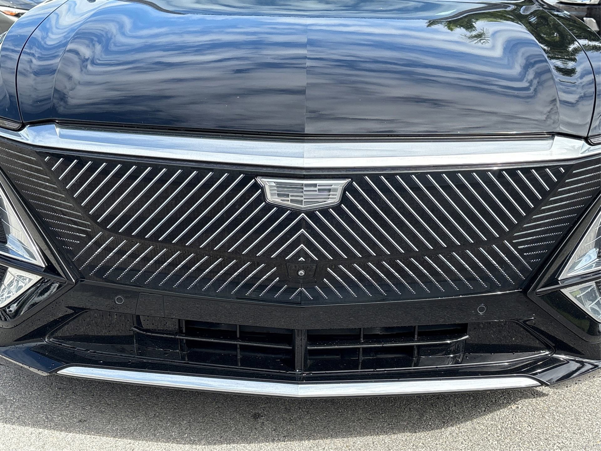 Used 2024 Cadillac Lyriq Luxury image 12