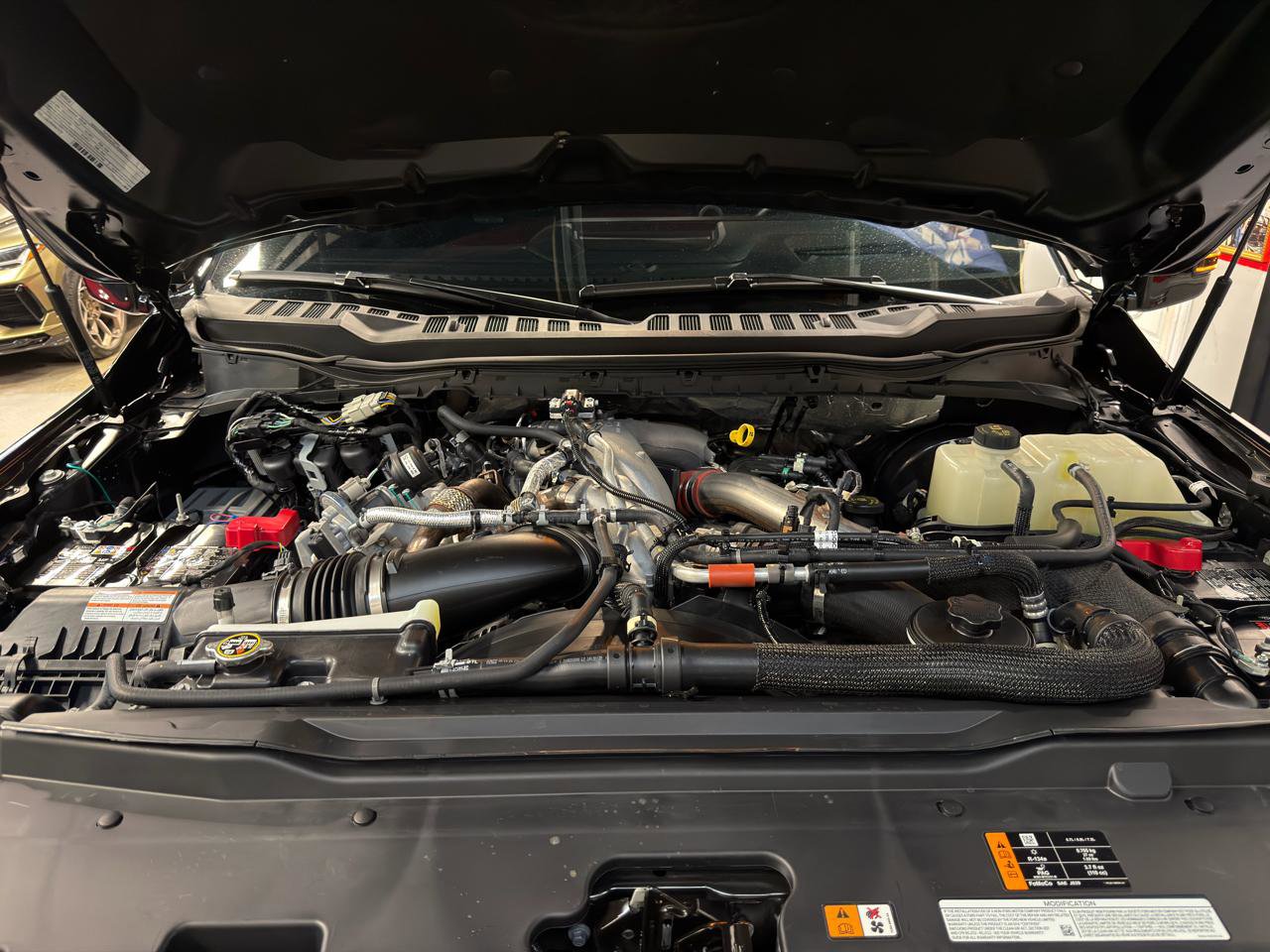 Used 2024 Ford F250 Limited w/ FX4 Off-Road Package image 35