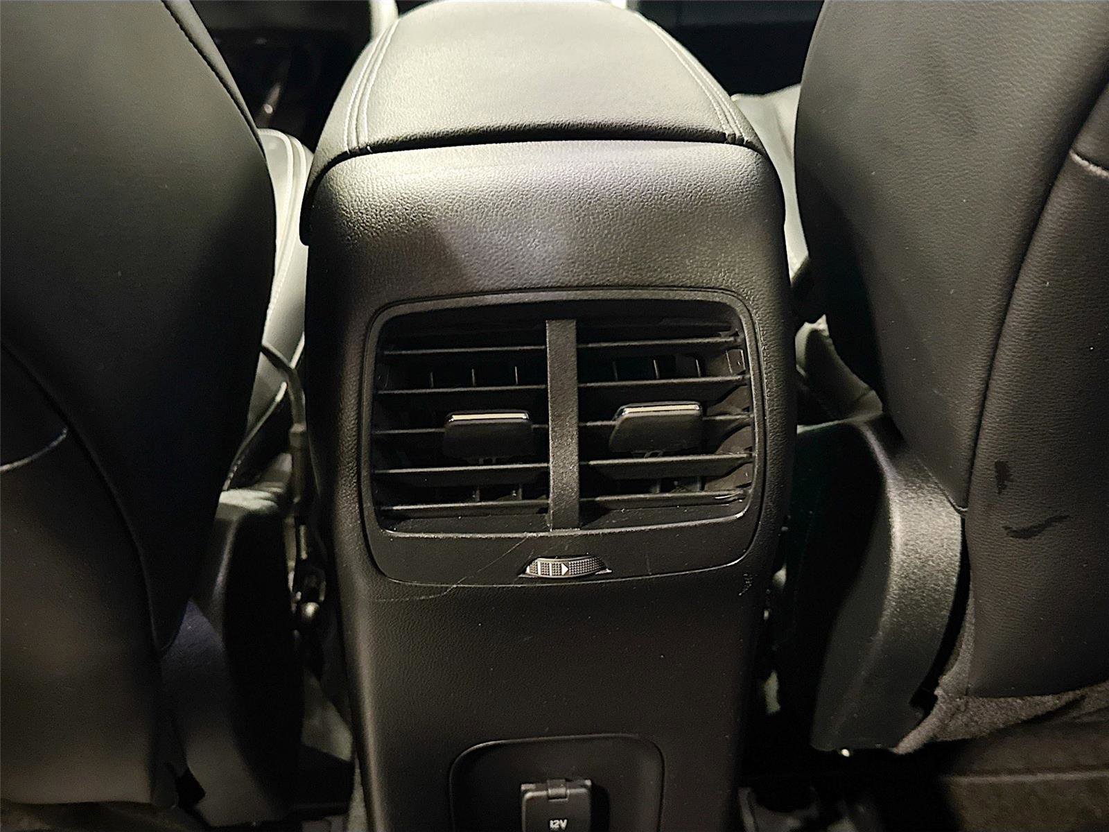 Used 2020 Ford Escape SEL image 24