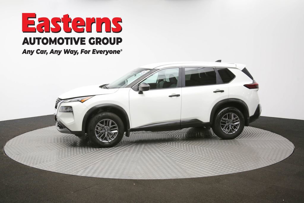 Used 2022 Nissan Rogue S image 58