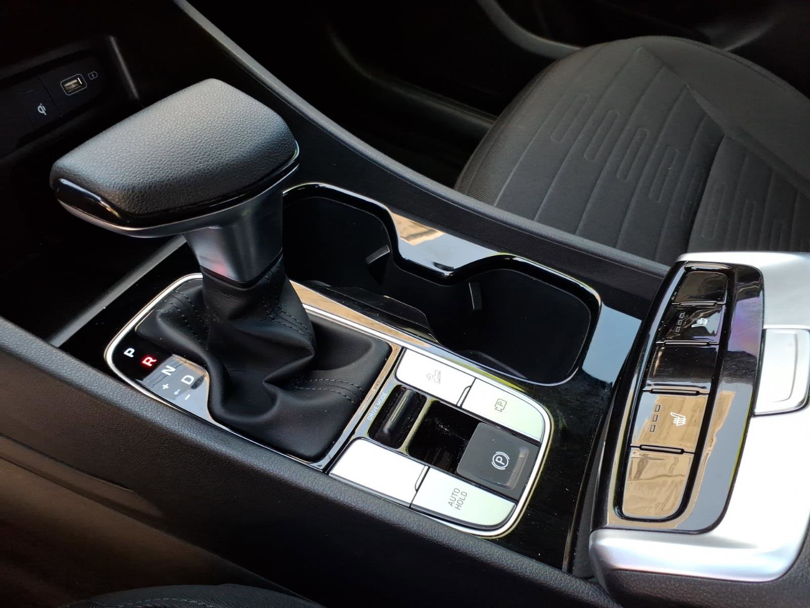 Certified 2022 Hyundai Santa Cruz SEL w/ Activity Package image 23