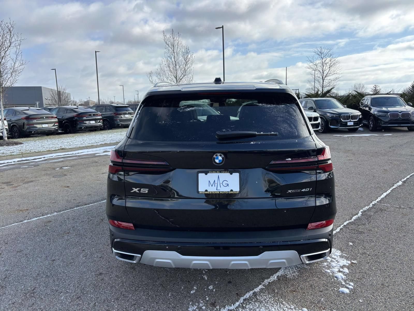New 2026 BMW X5 xDrive40i w/ Climate Comfort Package AWD/4WD image 6