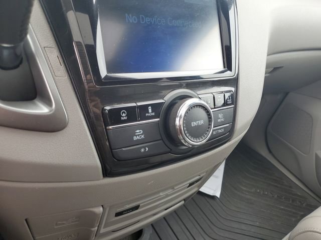 Used 2016 Honda Odyssey Touring Elite image 30
