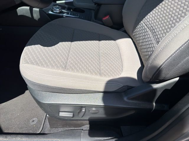 Certified 2022 Ford Escape SE w/ Convenience Package FWD image 6