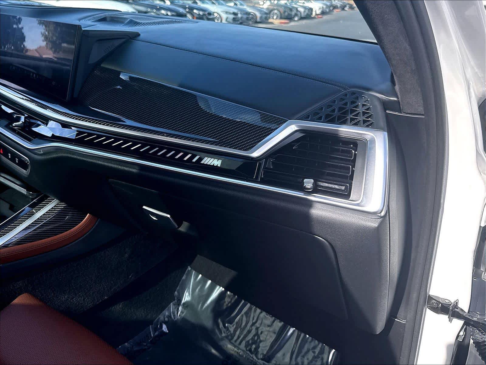 Used 2024 BMW X7 M60i w/ Executive Package AWD/4WD image 30