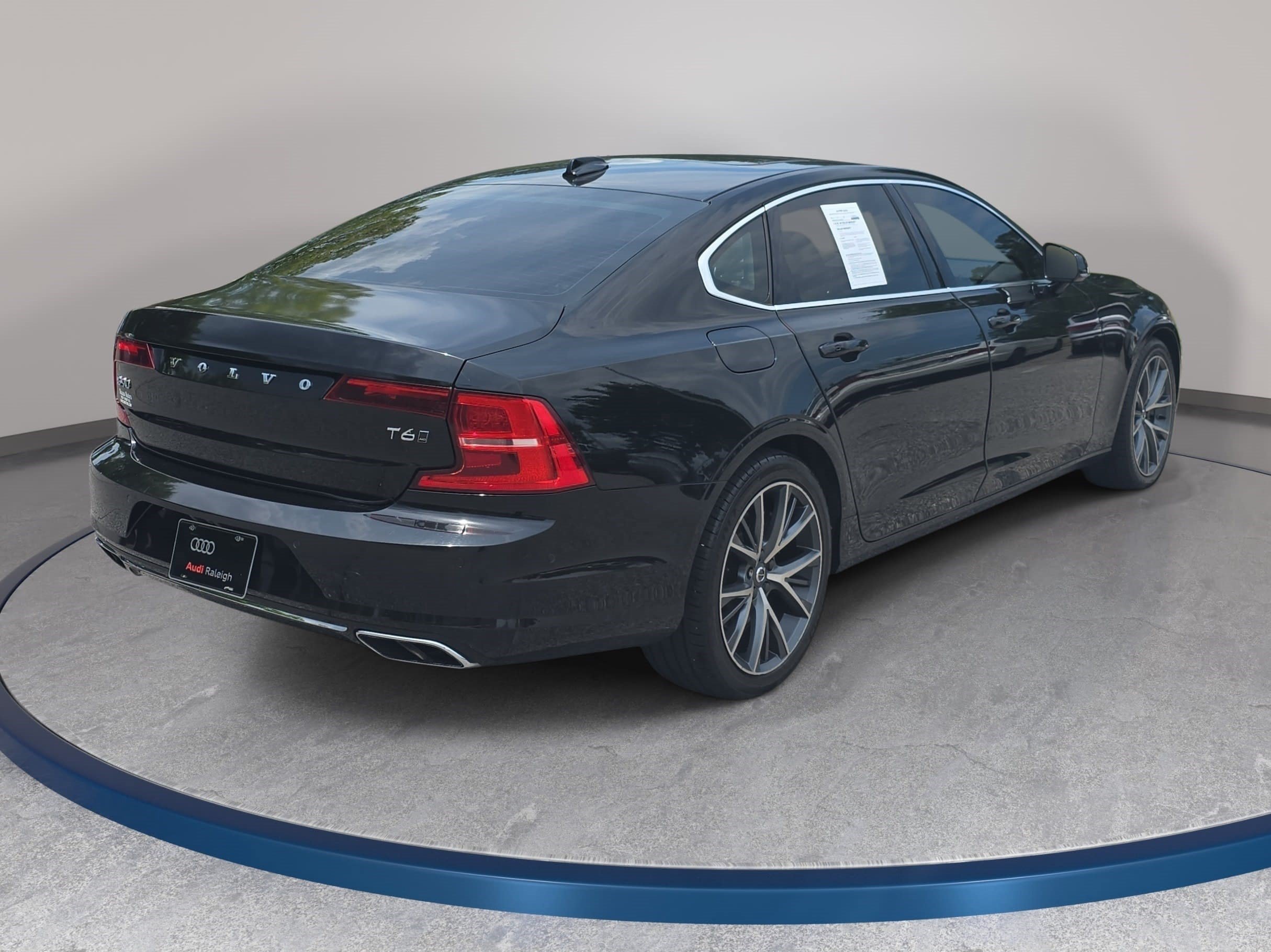 Used 2018 Volvo S90 T6 Momentum w/ Convenience Package AWD/4WD image 6