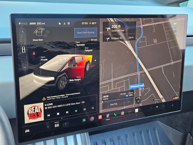 Used 2024 Tesla Cybertruck AWD Crew Cab image 10