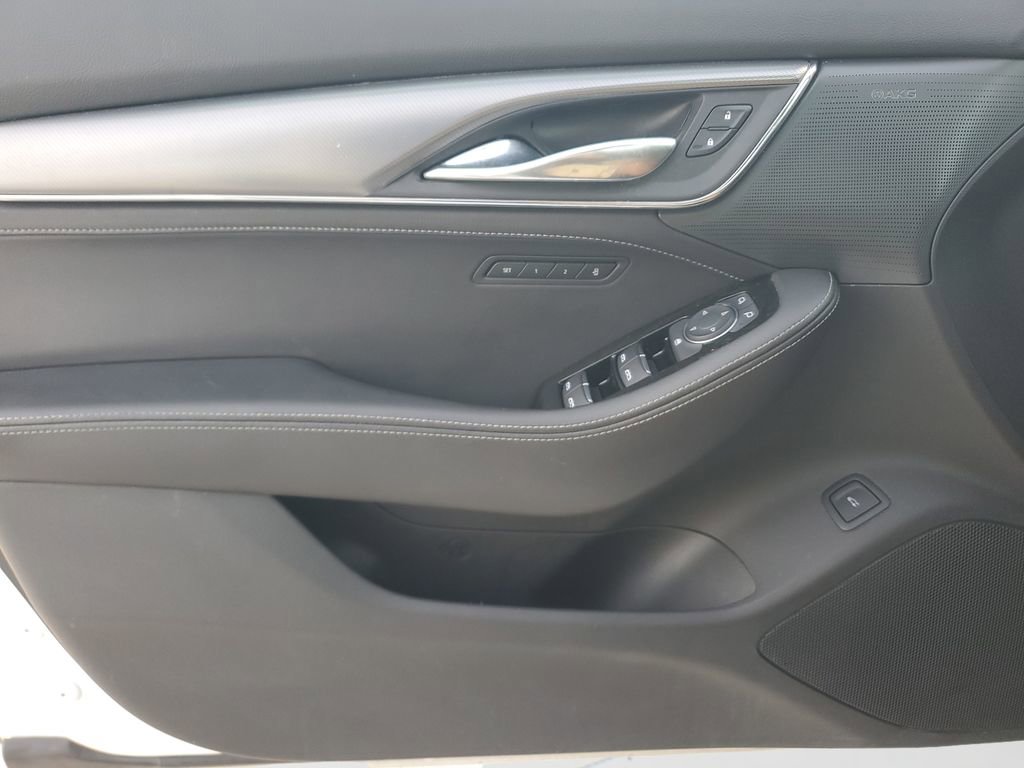Used 2025 Cadillac CT5 Premium Luxury RWD image 23
