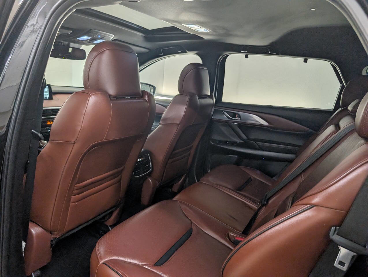 Used 2017 MAZDA CX-9 Signature image 17