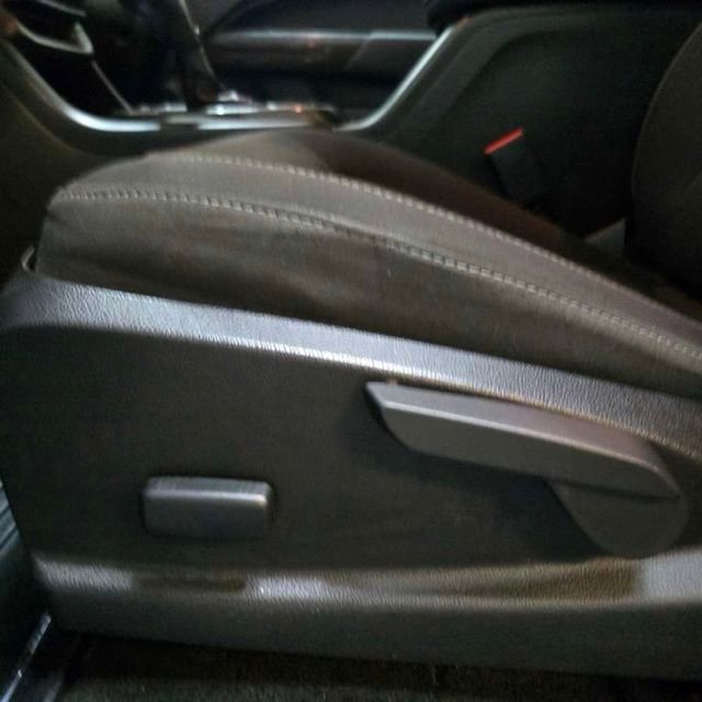 Used 2018 GMC Canyon SLE w/ SLE Convenience Package image 22