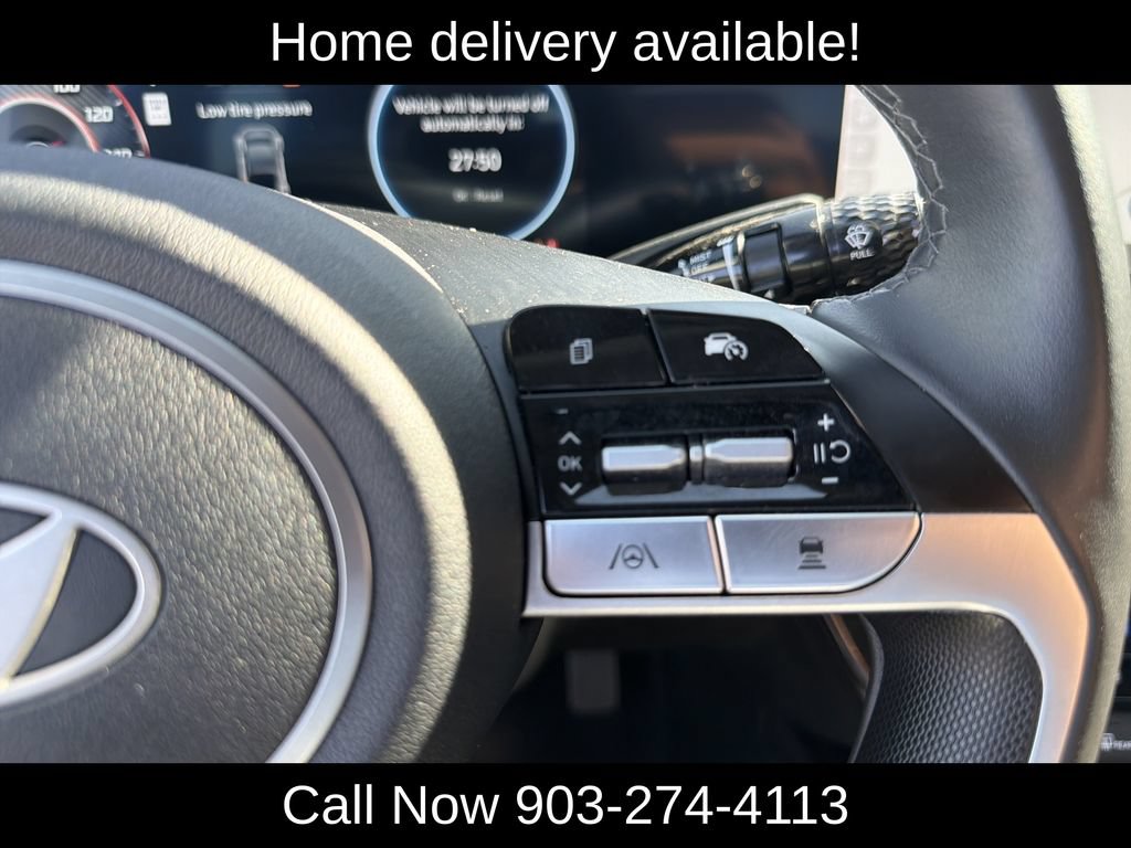 Used 2025 Hyundai Elantra Limited FWD image 22