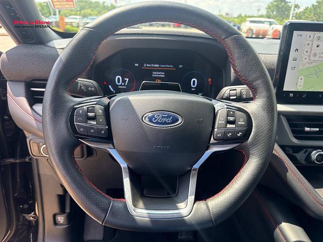 Used 2025 Ford Explorer ST-Line w/ ST-Line Street Pack AWD/4WD image 20