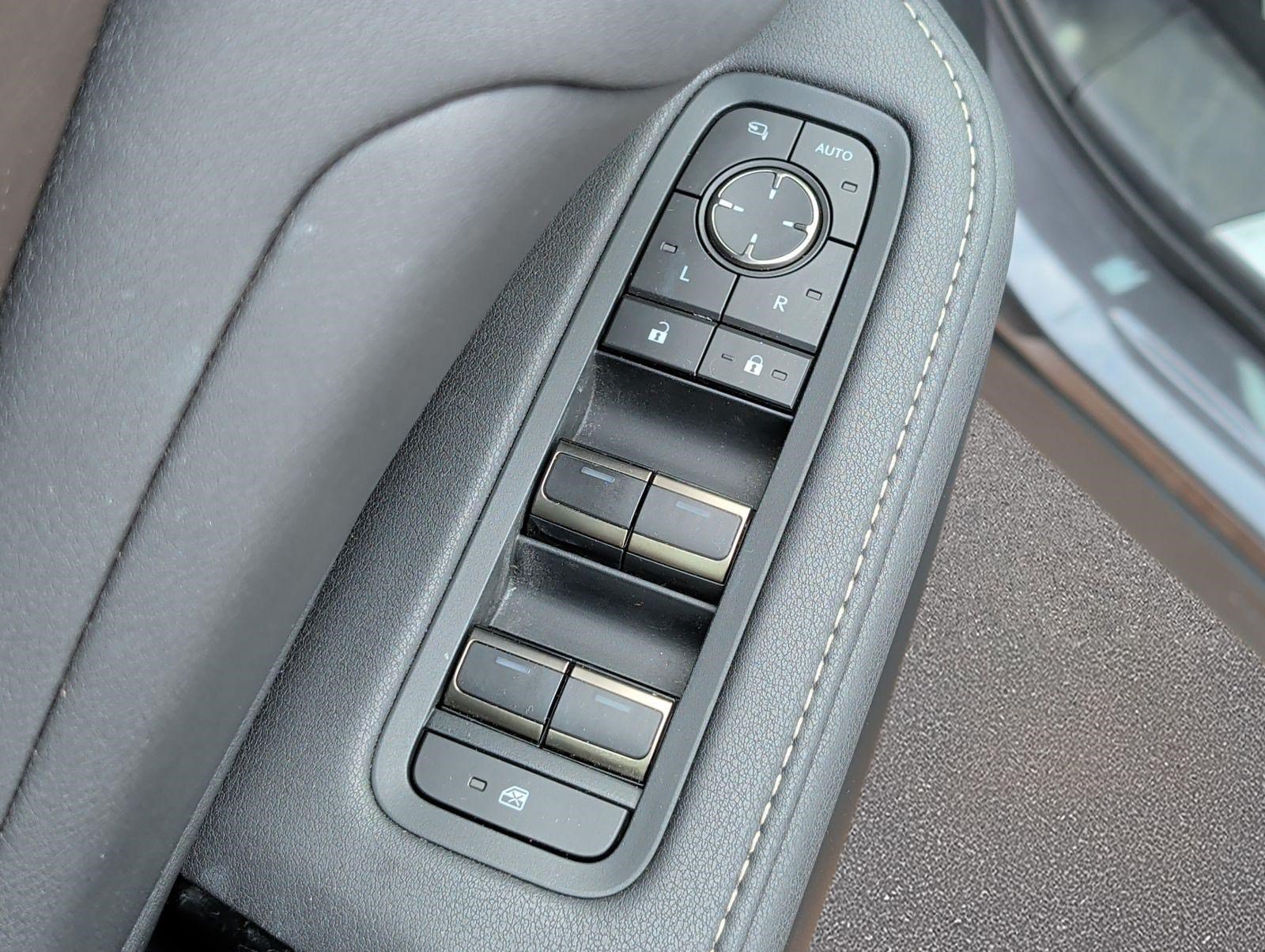 Certified 2025 Lexus TX 350 AWD w/ Technology Package image 9