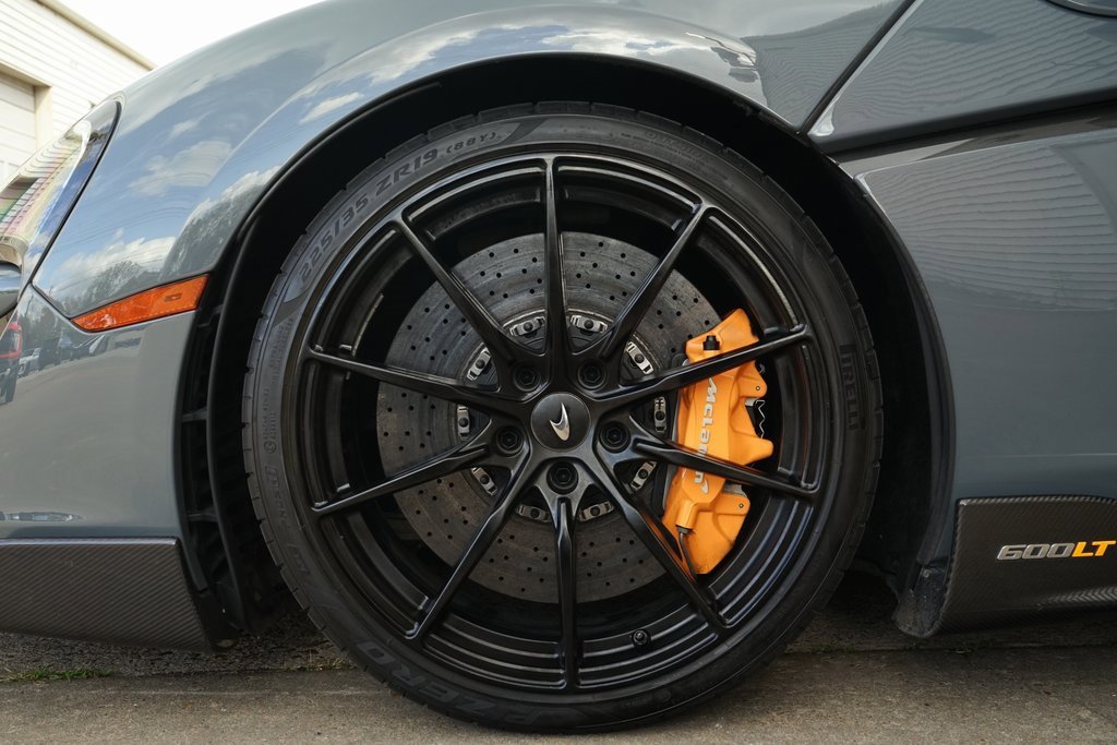 Used 2019 McLaren 600LT image 37